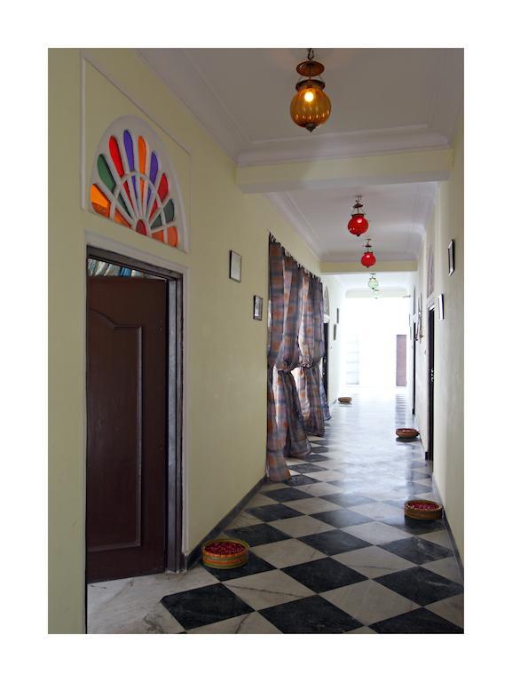 Janak Palace Hotel